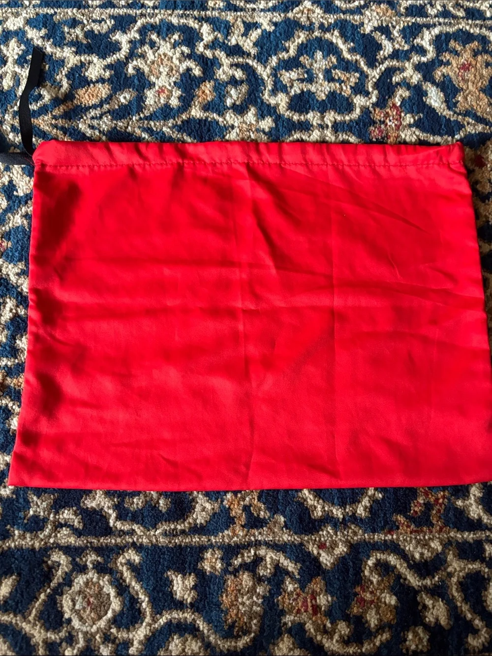 Gucci Red Drawstring Logo Dust Bag 100% Polyester